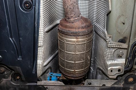 can catalytic converter cause rough idle|9 Symptoms of a Clogged Catalytic Converter and。